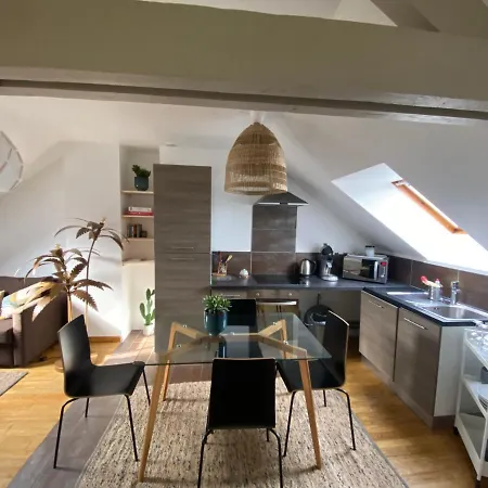 Appartement Hyper Centre Cathedrale Avec Parking Gratuit Amiens Exterior photo